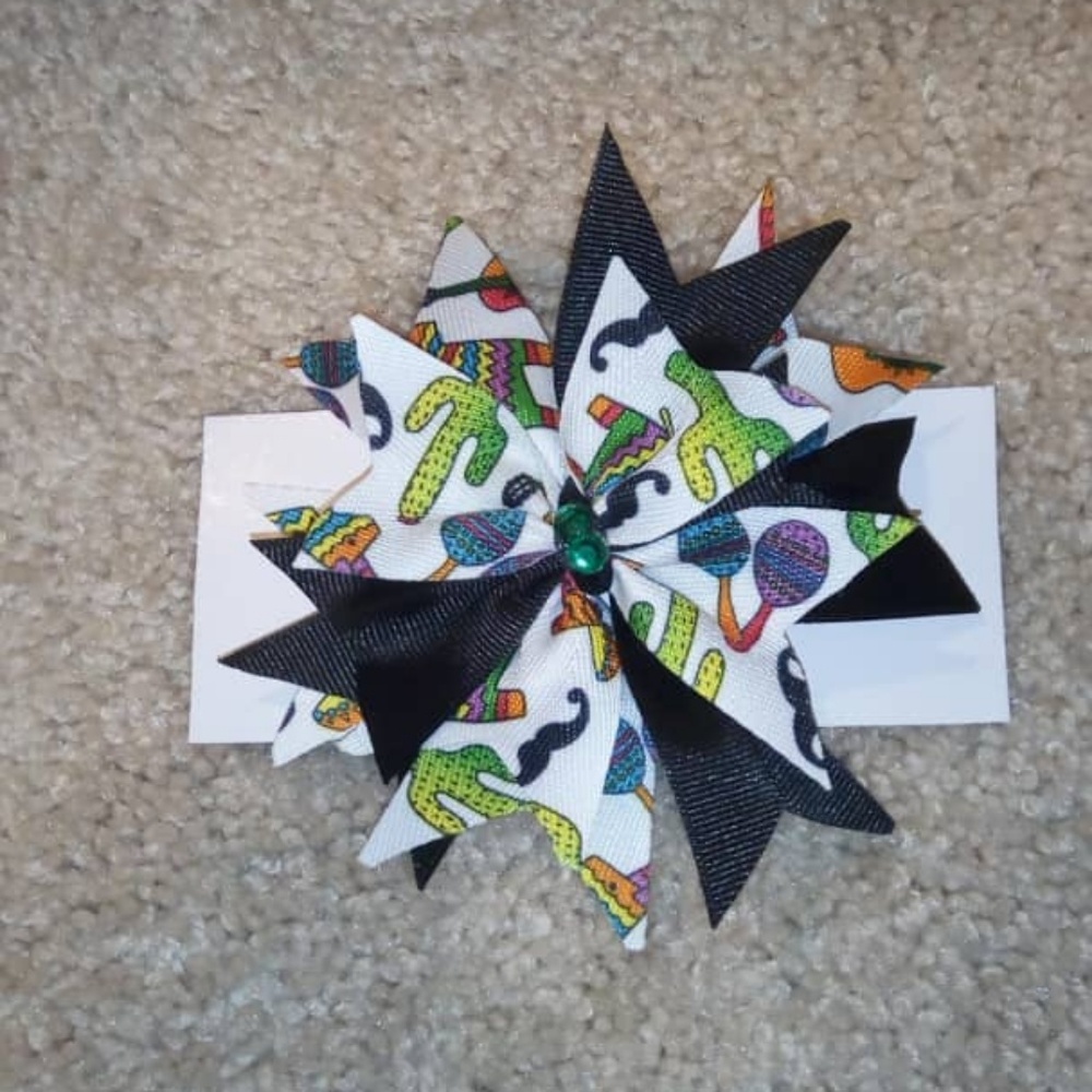 Dessert theme Bow